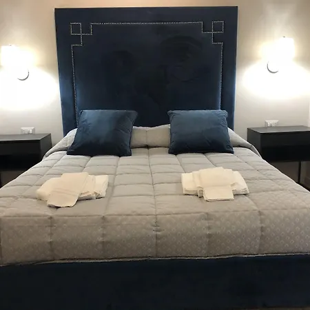 Re Di Smirne By Apulia Bari