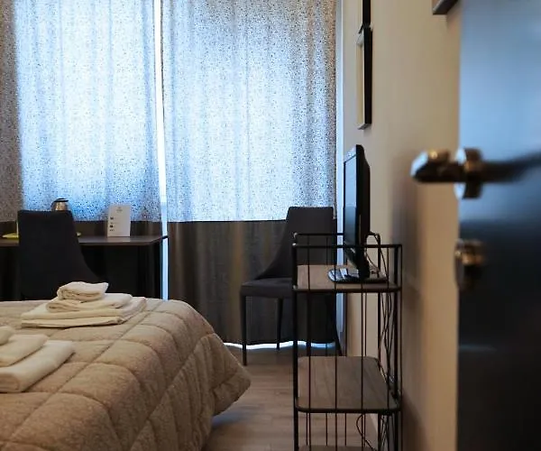 Re Di Smirne By Apulia