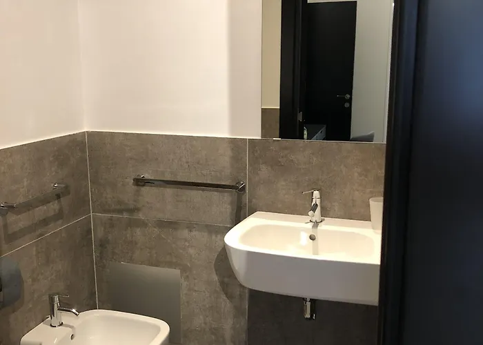 Re Di Smirne By Apulia 招待所 巴里