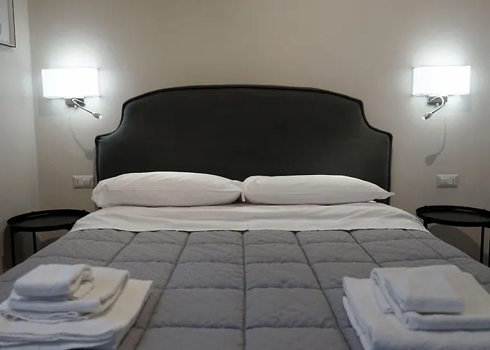 Re Di Smirne By Apulia 招待所