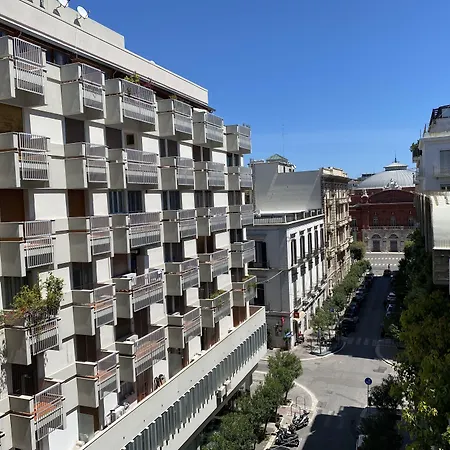 Re Di Smirne By Apulia 3*